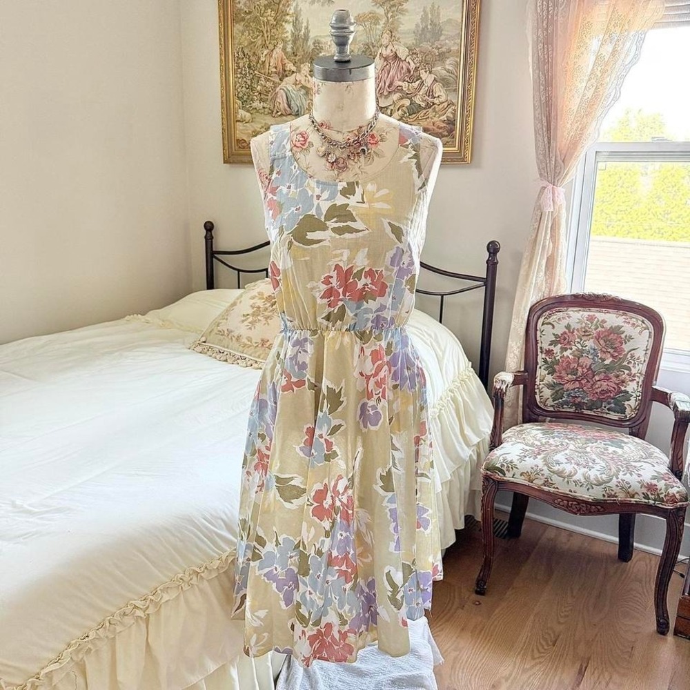 Floral midi dress  70s floral midi dress Haband size 12